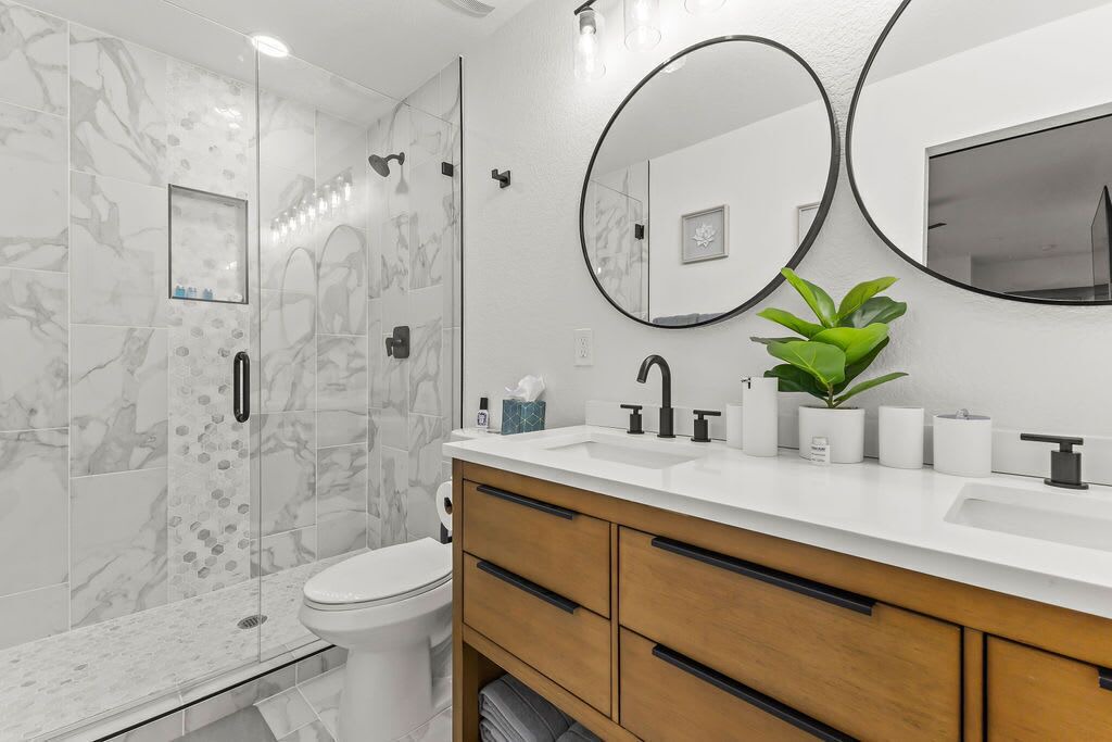 Photo of Bathroom in Arvada Plaza Area