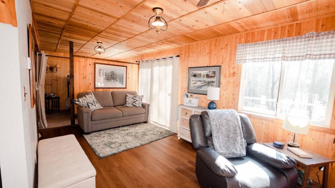 Photo of Livingroom in Lake Tomahawk