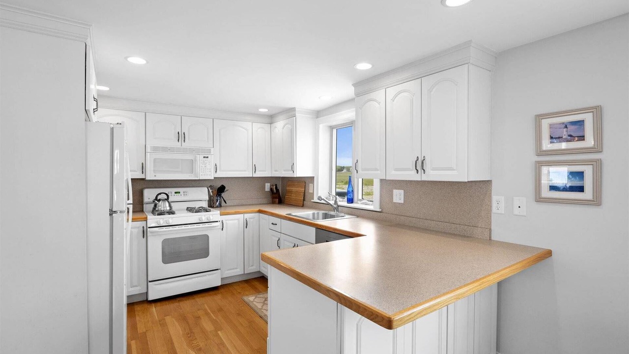 Photo of Kitchen in Minot