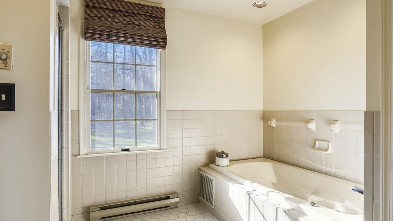 Photo of Bathroom in Unionville