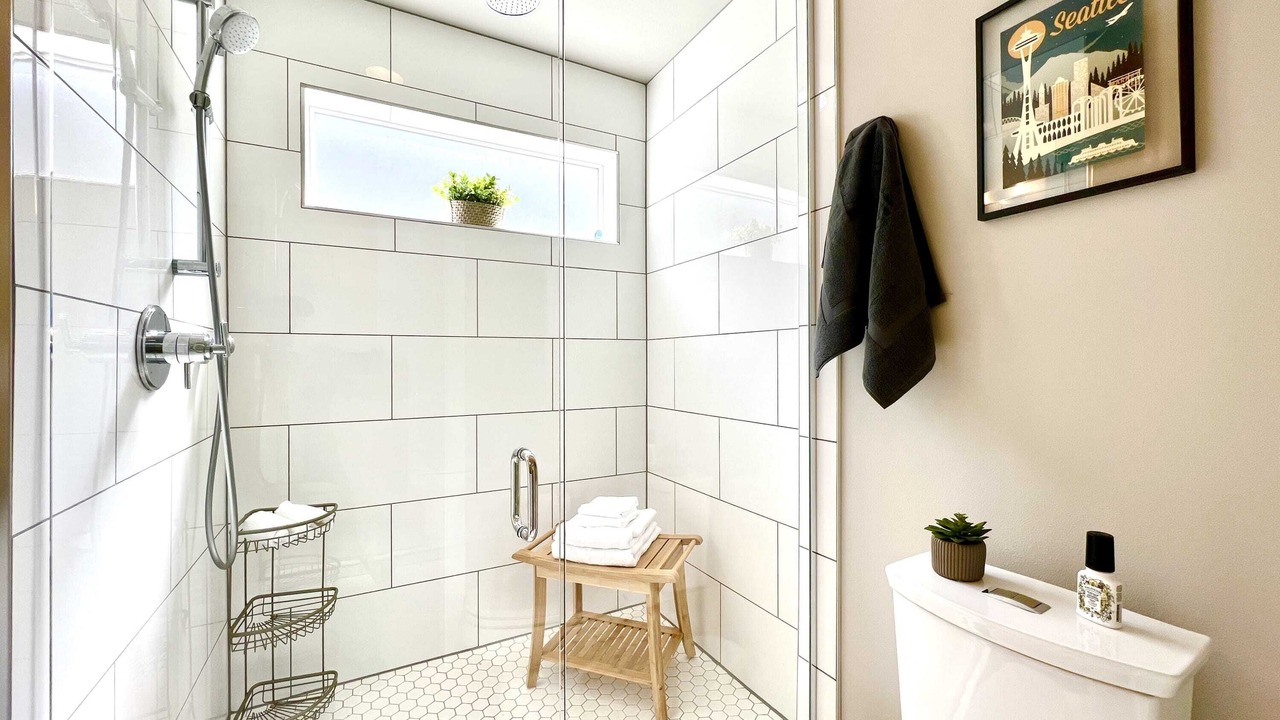 Photo of Bathroom in Broadway