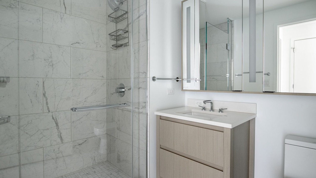 Photo of Bathroom in Shawmut