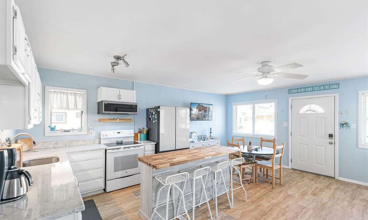 Photo of Kitchen in Little Salisbury