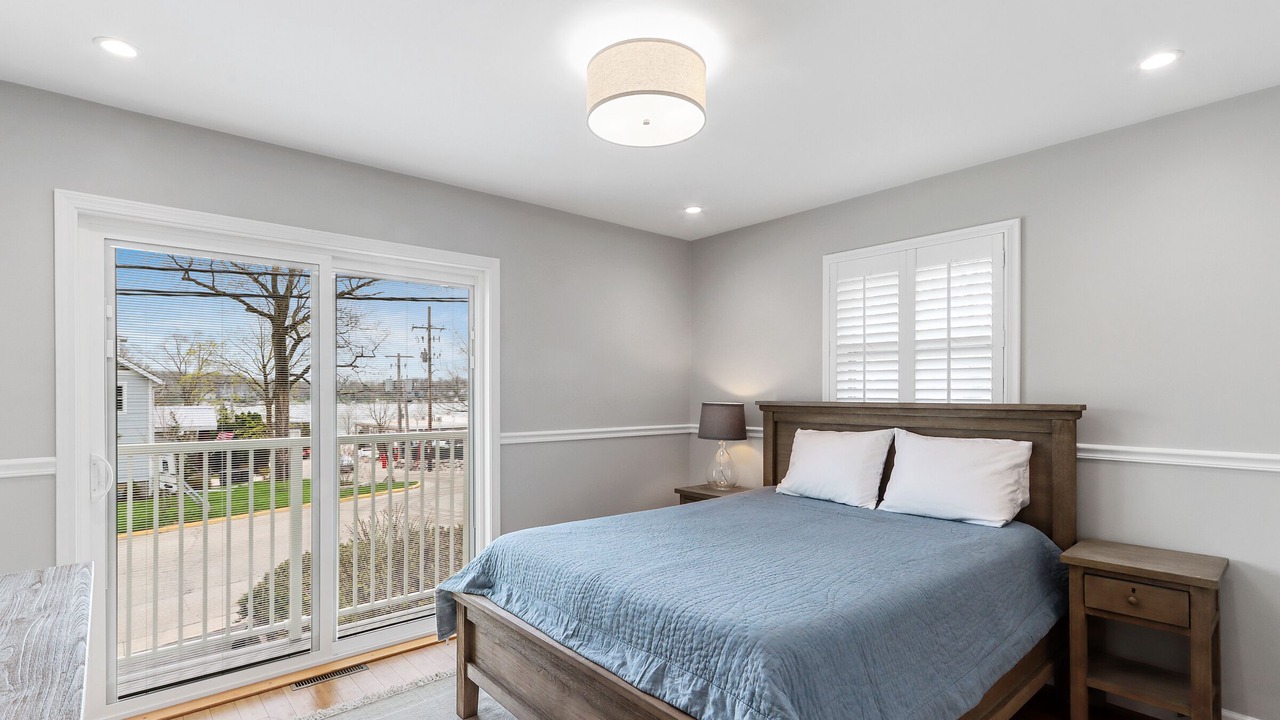 Photo of Patio Balcony in Williams Bay