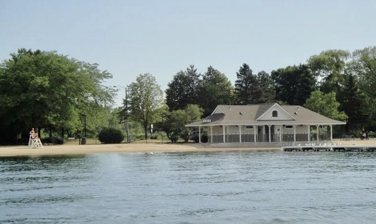 Photo of Others in Williams Bay