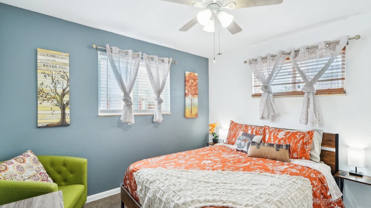 Photo of Bedroom in Lamar Heights Area