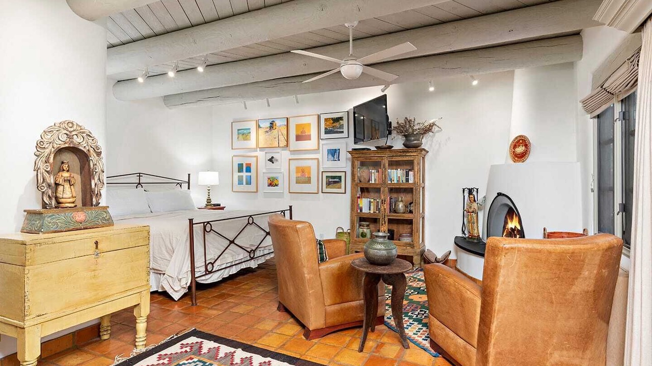 Photo of Livingroom in Quail Run