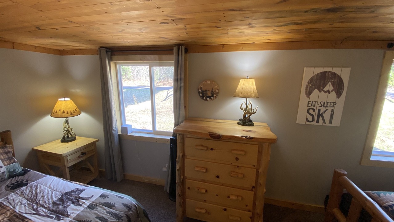 Photo of Bedroom in Ewen
