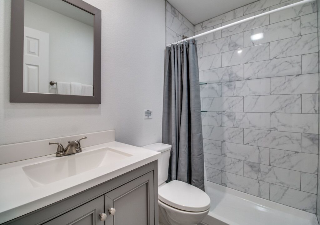 Photo of Bathroom in Pottsboro