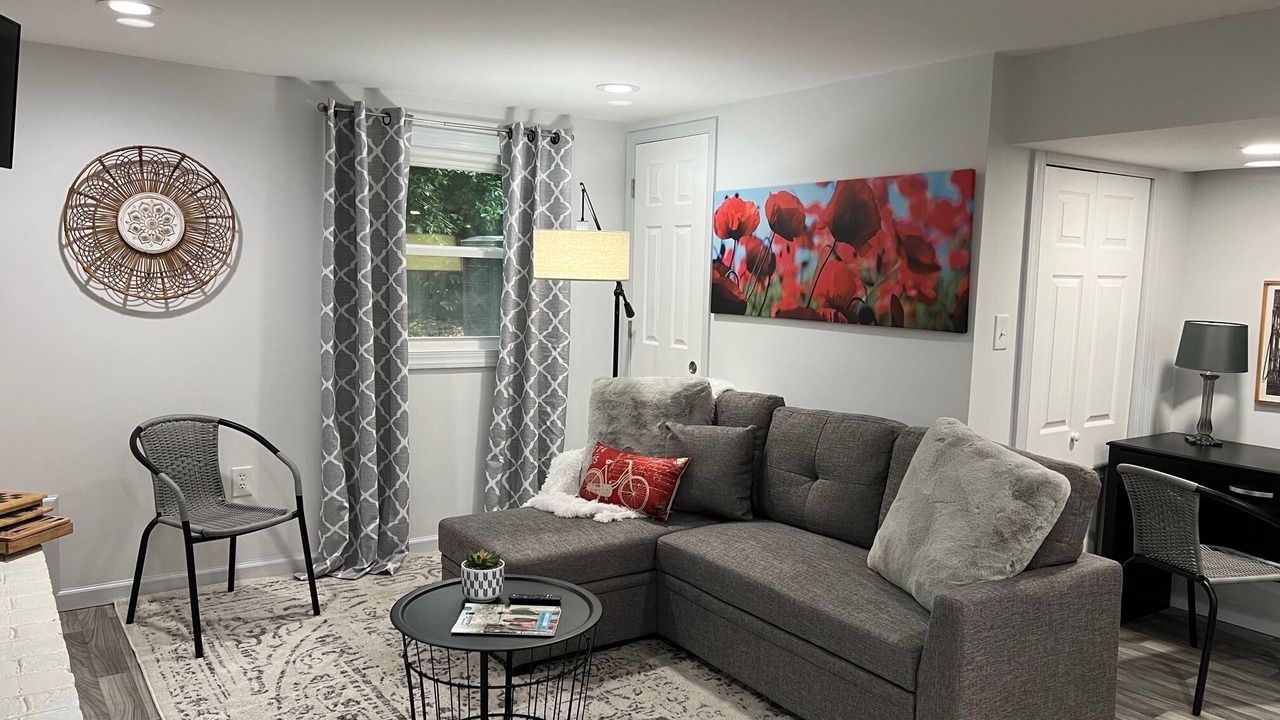 Photo of Livingroom in Rohrerstown