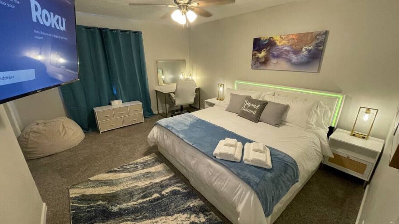 Photo of Bedroom in Commerce