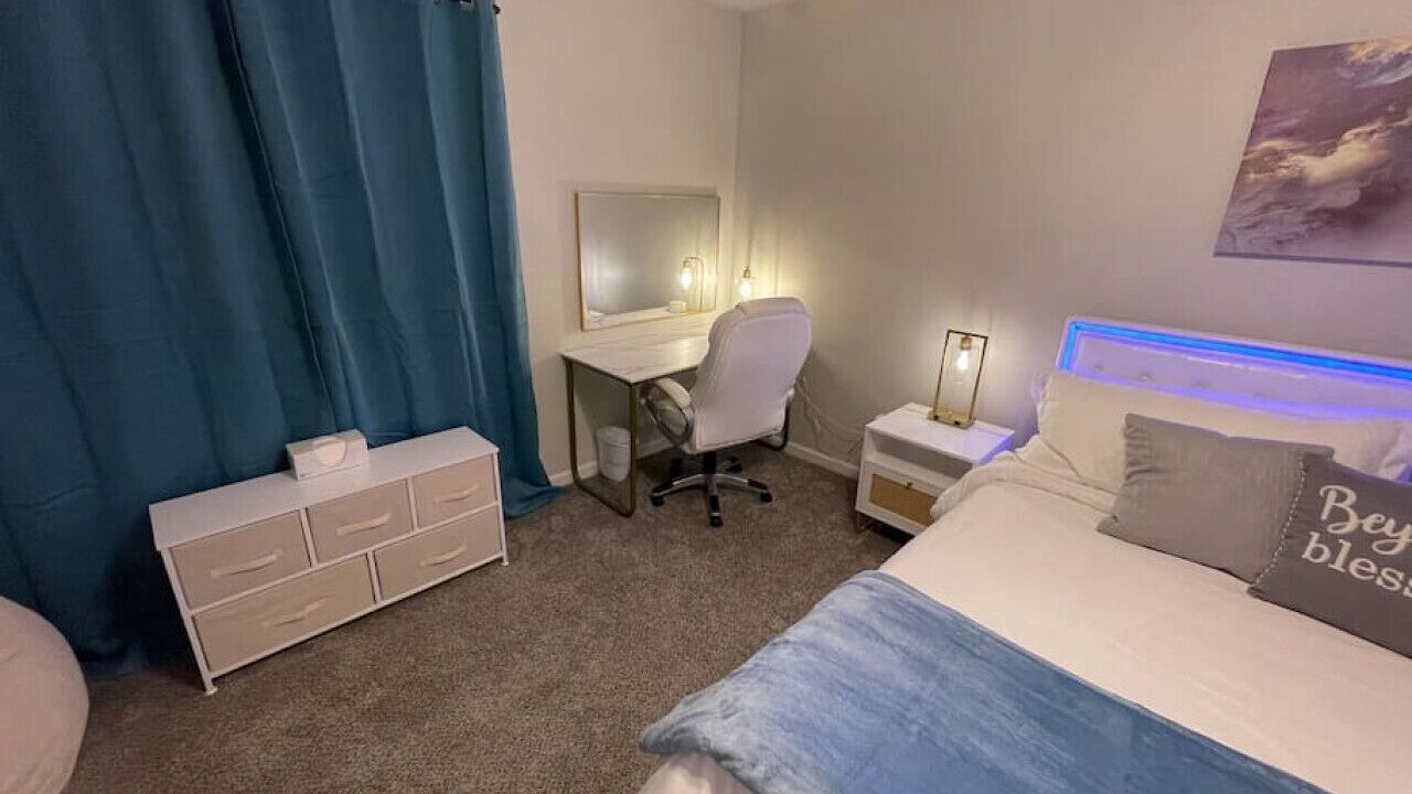 Photo of Bedroom in Commerce