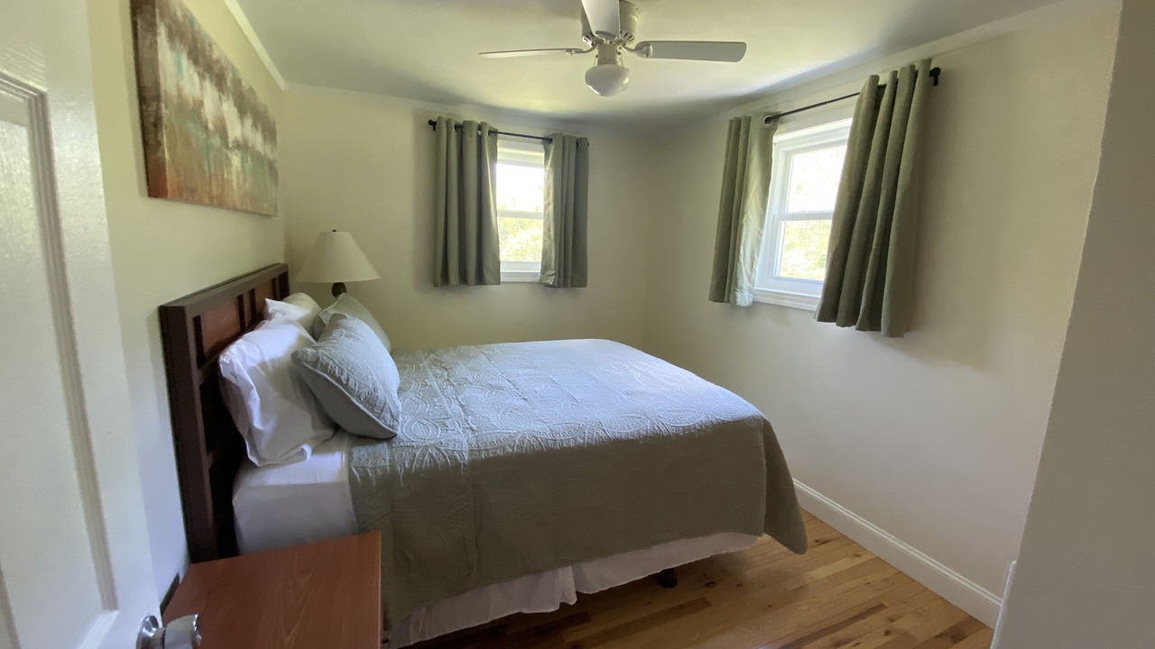 Photo of Bedroom in Cosby