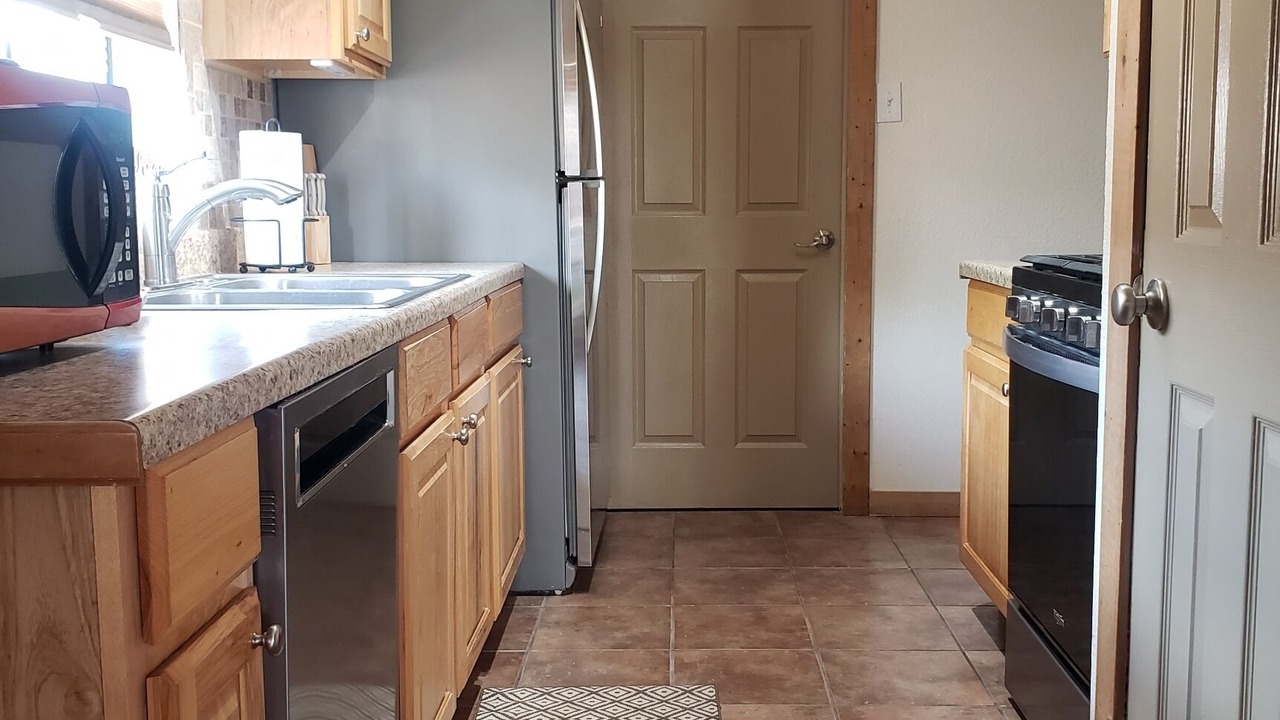 Photo of Kitchen in Alamogordo