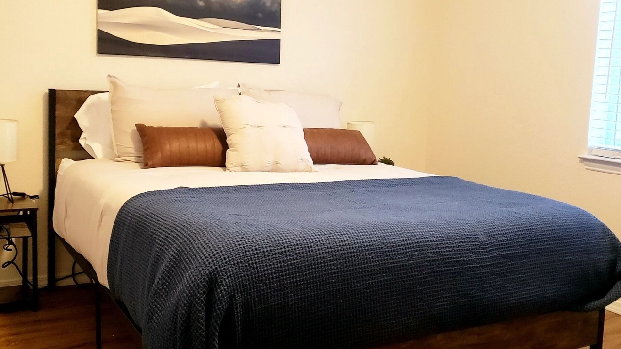 Photo of Bedroom in Alamogordo