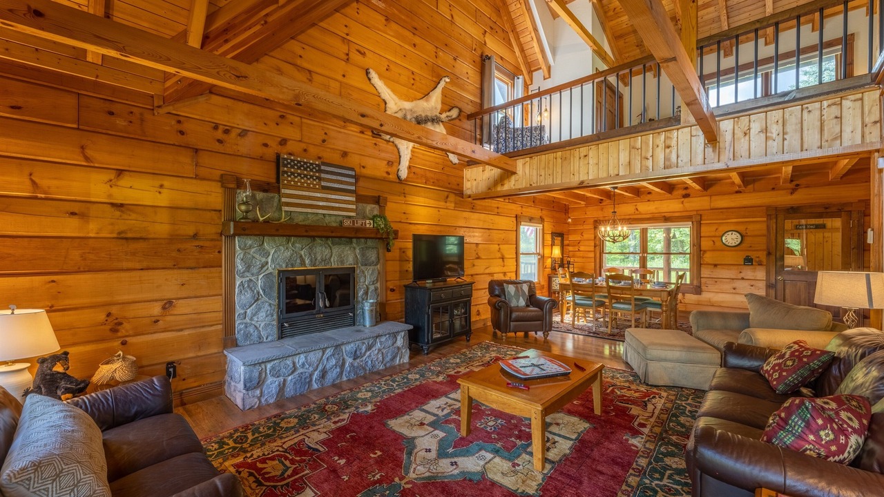 Photo of Bedroom in Slatyfork Farm