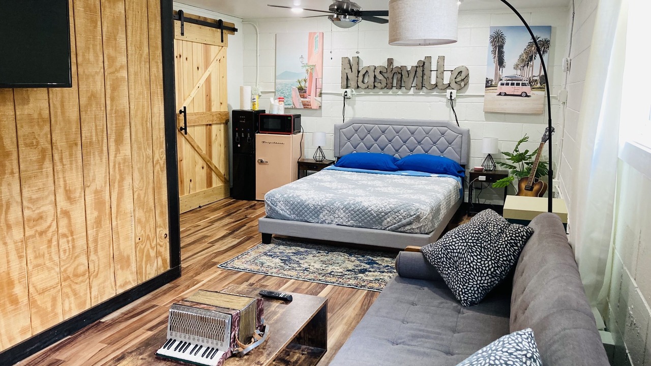Photo of Bedroom in Charlotte Park