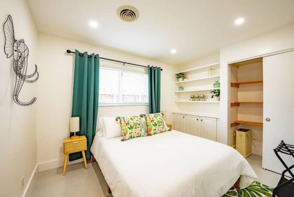 Photo of Bedroom in Riverside Park