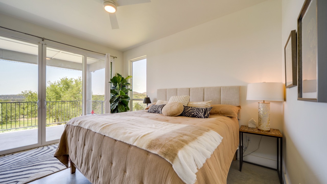 Photo of Bedroom in Spring Branch