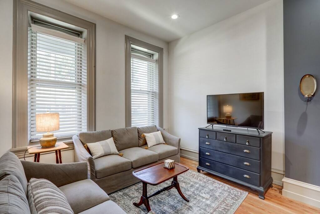 Photo of Livingroom in Columbia