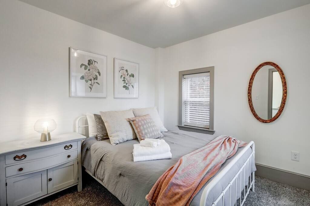 Photo of Bedroom in Columbia