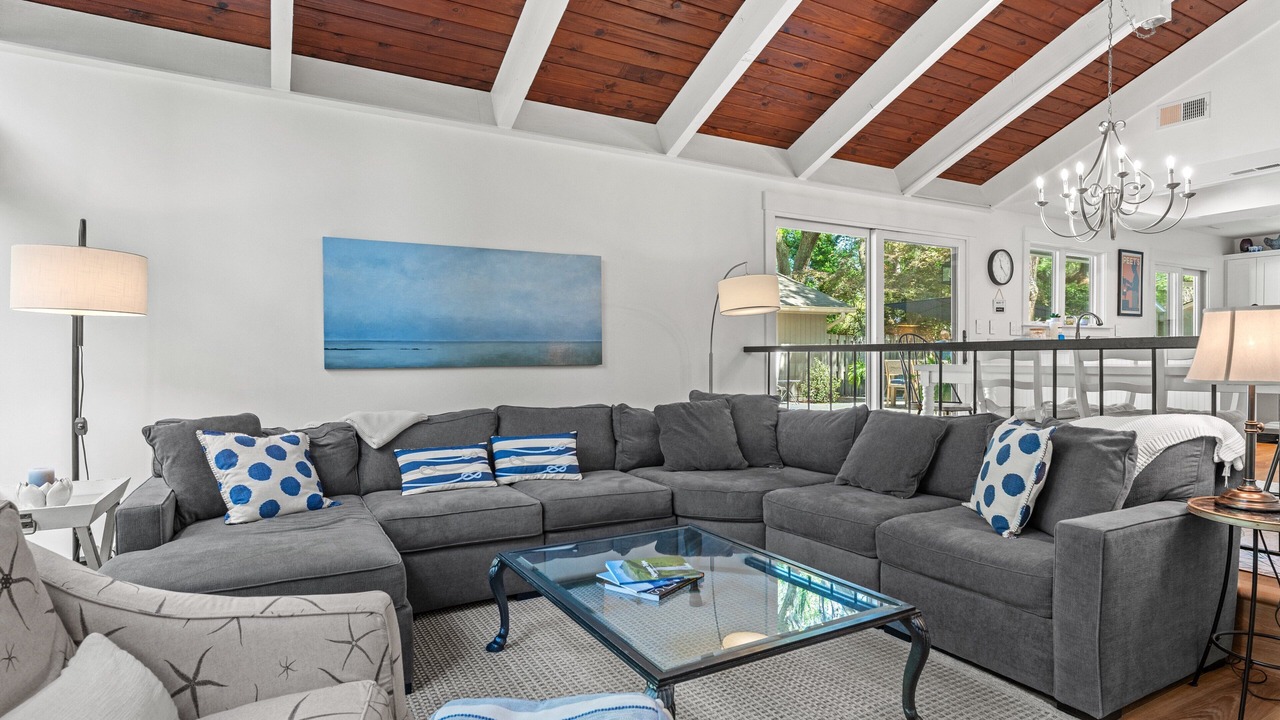 Photo of Livingroom in Lawton Woods