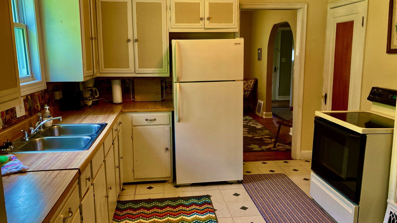 Photo of Kitchen in Manistique