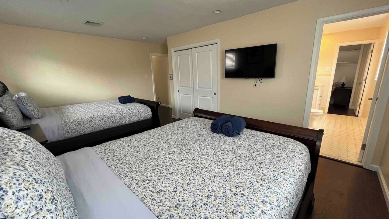 Photo of Bedroom in Ventnor City
