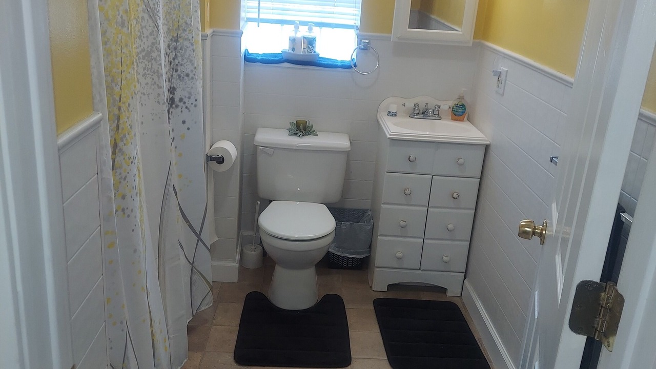 Photo of Bathroom in Toledo