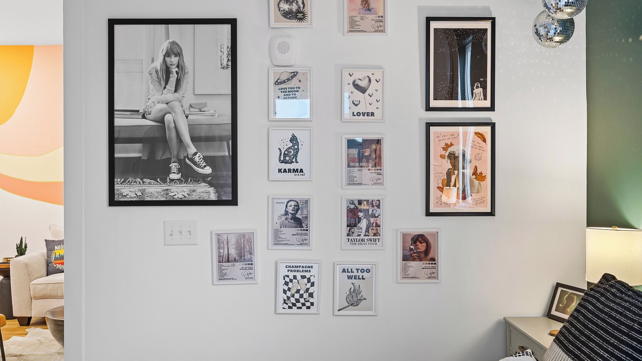Photo of Bedroom in Inglewood