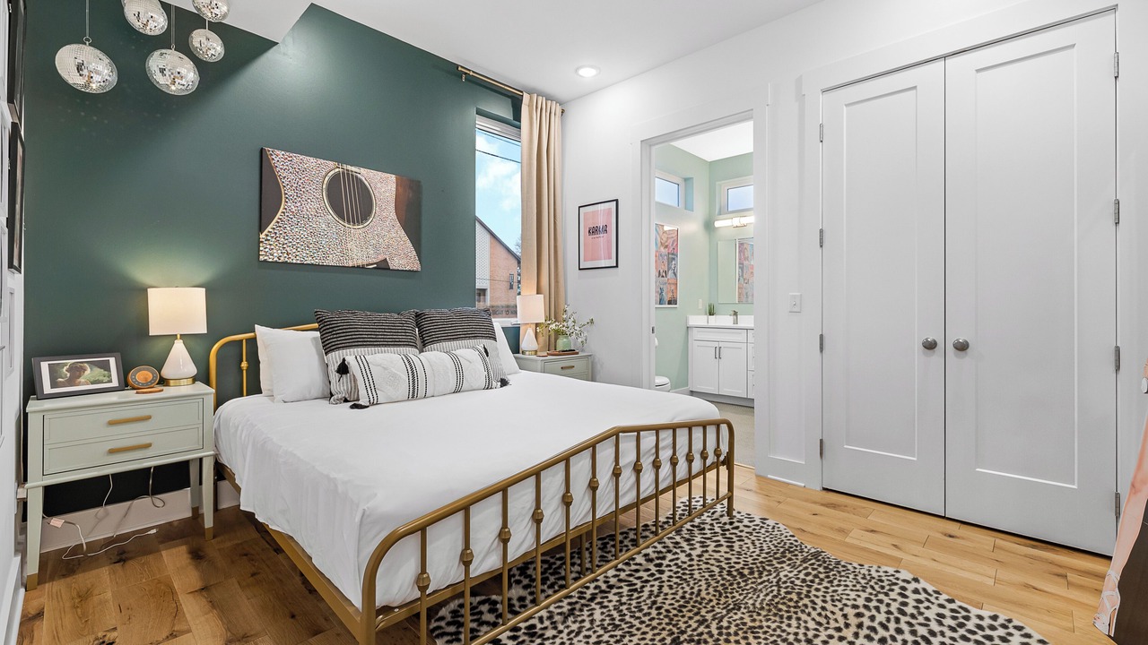 Photo of Bedroom in Inglewood