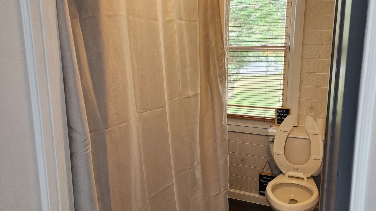 Photo of Bathroom in Manheim
