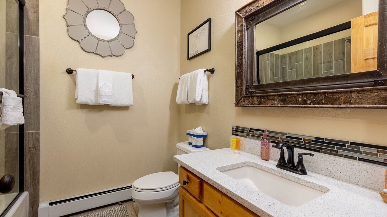 Photo of Bathroom in Mountain House