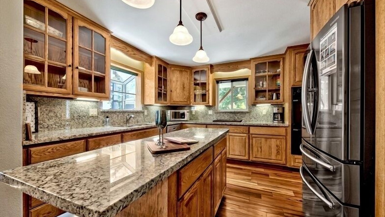 Photo of Kitchen in North Upper Truckee