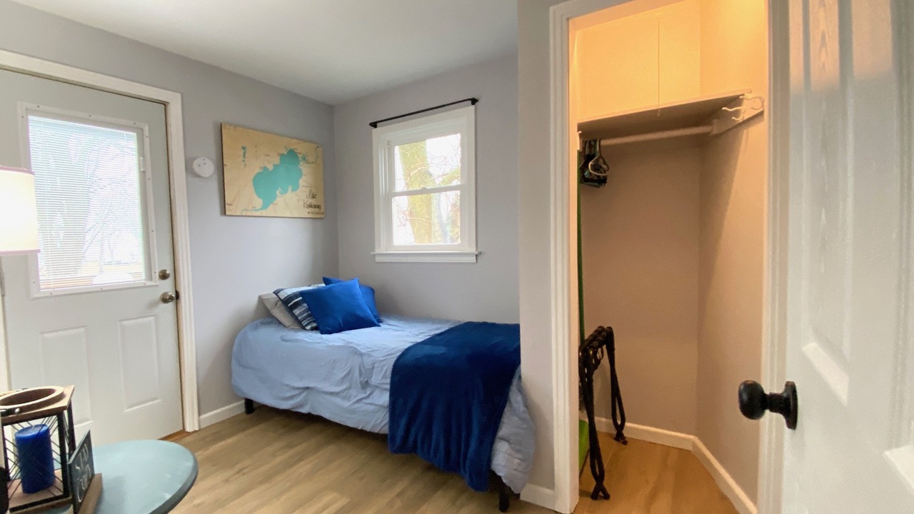 Photo of Bedroom in Lake Koshkonong