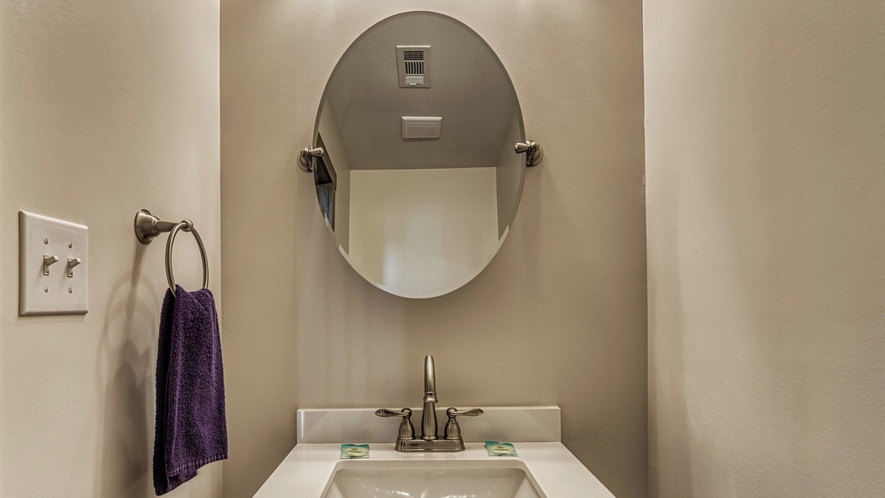 Photo of Bathroom in Kodak
