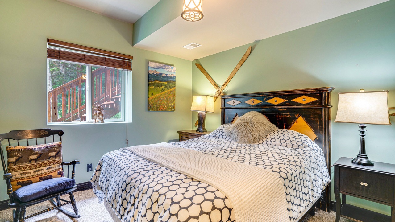 Photo of Bedroom in Quandary Village