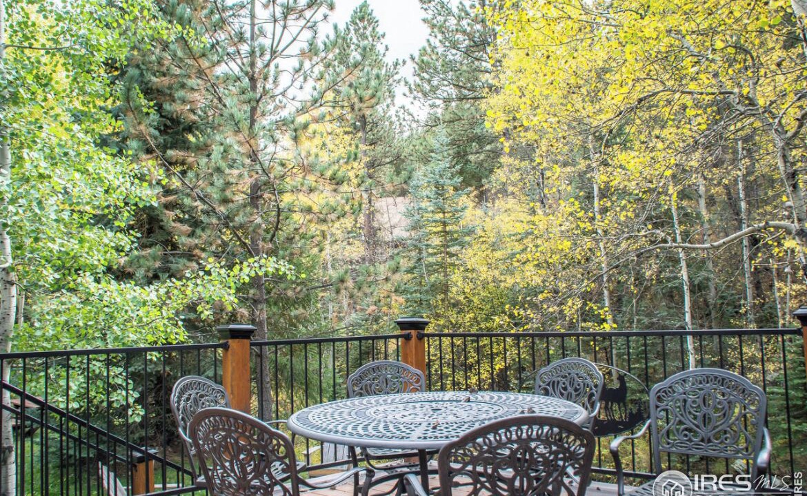 Photo of Outdoor in Drake
