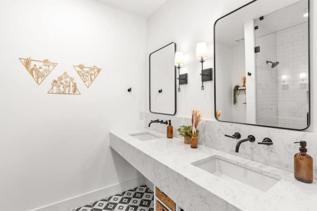 Photo of Bathroom in Hope Gardens