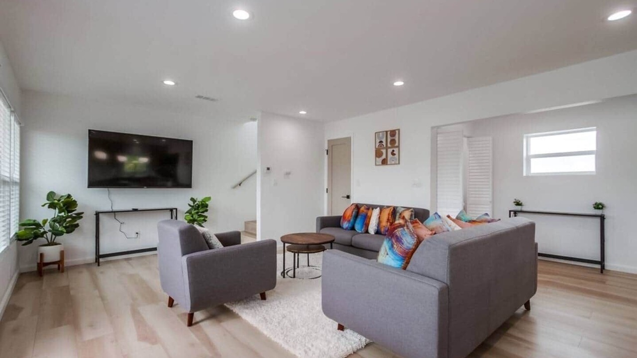 Photo of Livingroom in Country Club