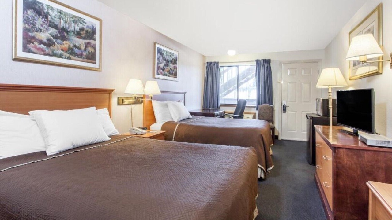 Photo of Bedroom in Edmonds