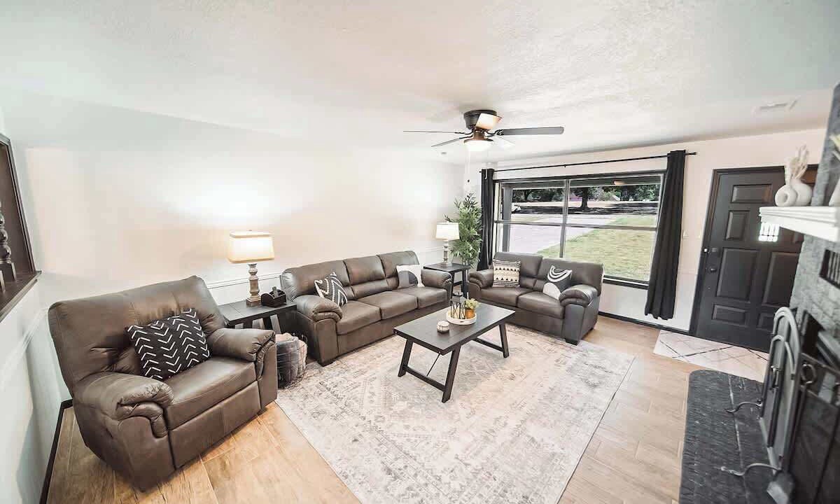 Photo of Livingroom in Chandler