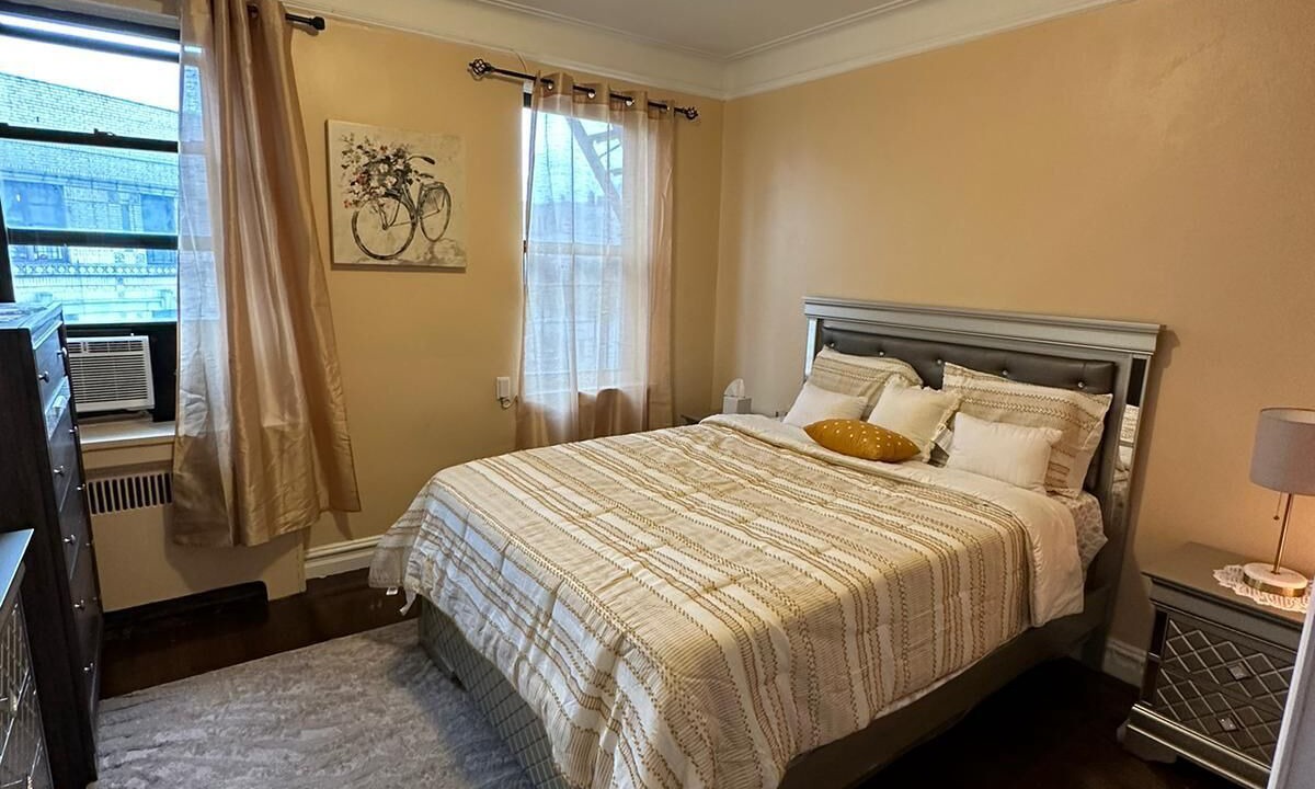 Photo of Bedroom in Fordham