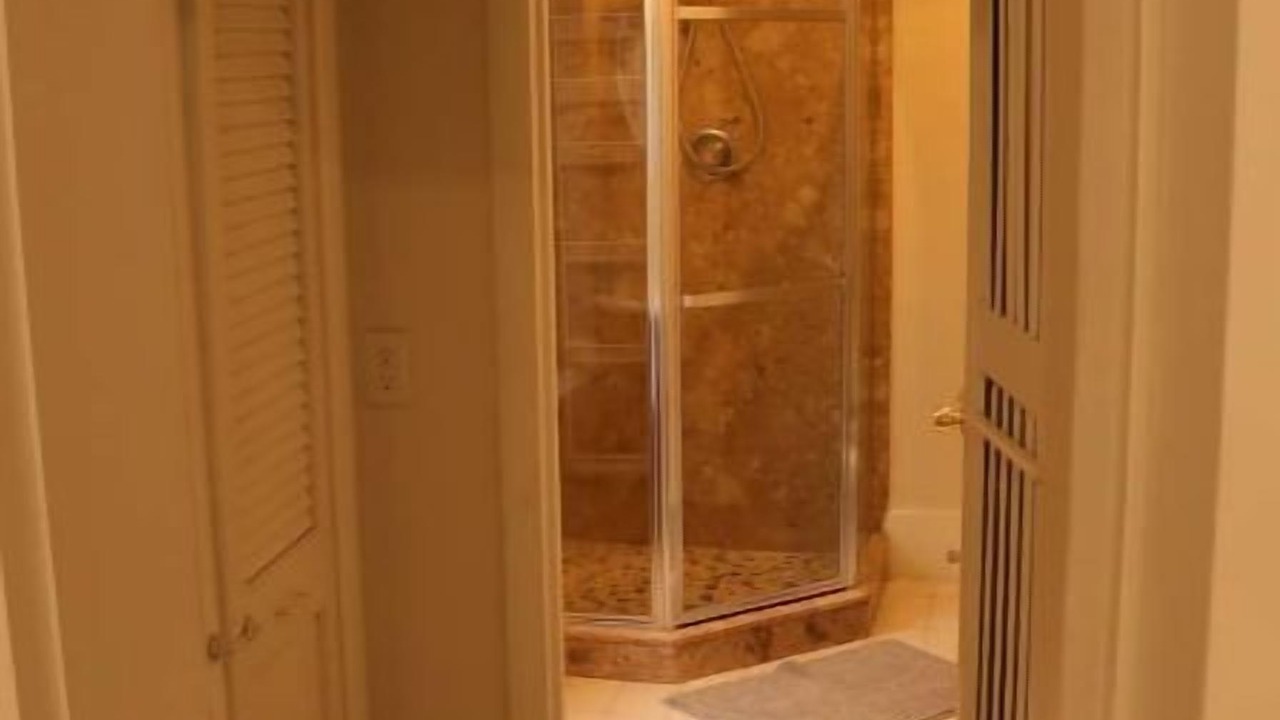Photo of Bathroom in Rutledge Hill
