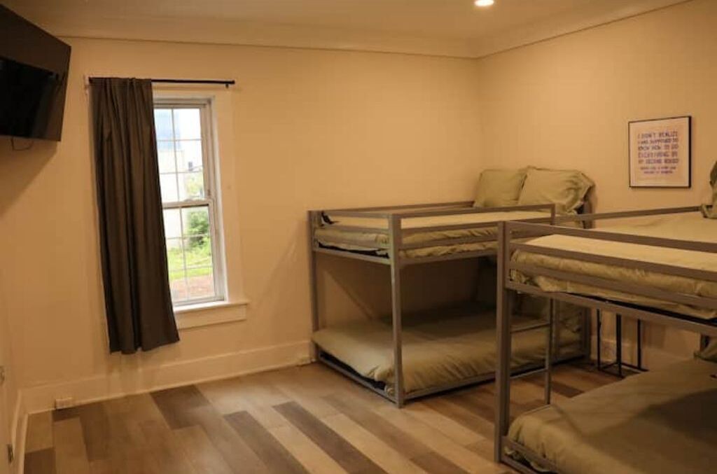 Photo of Bedroom in Rutledge Hill