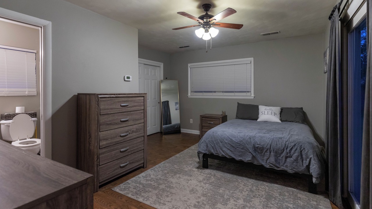 Photo of Bedroom in Norfolk - Virginia Beach