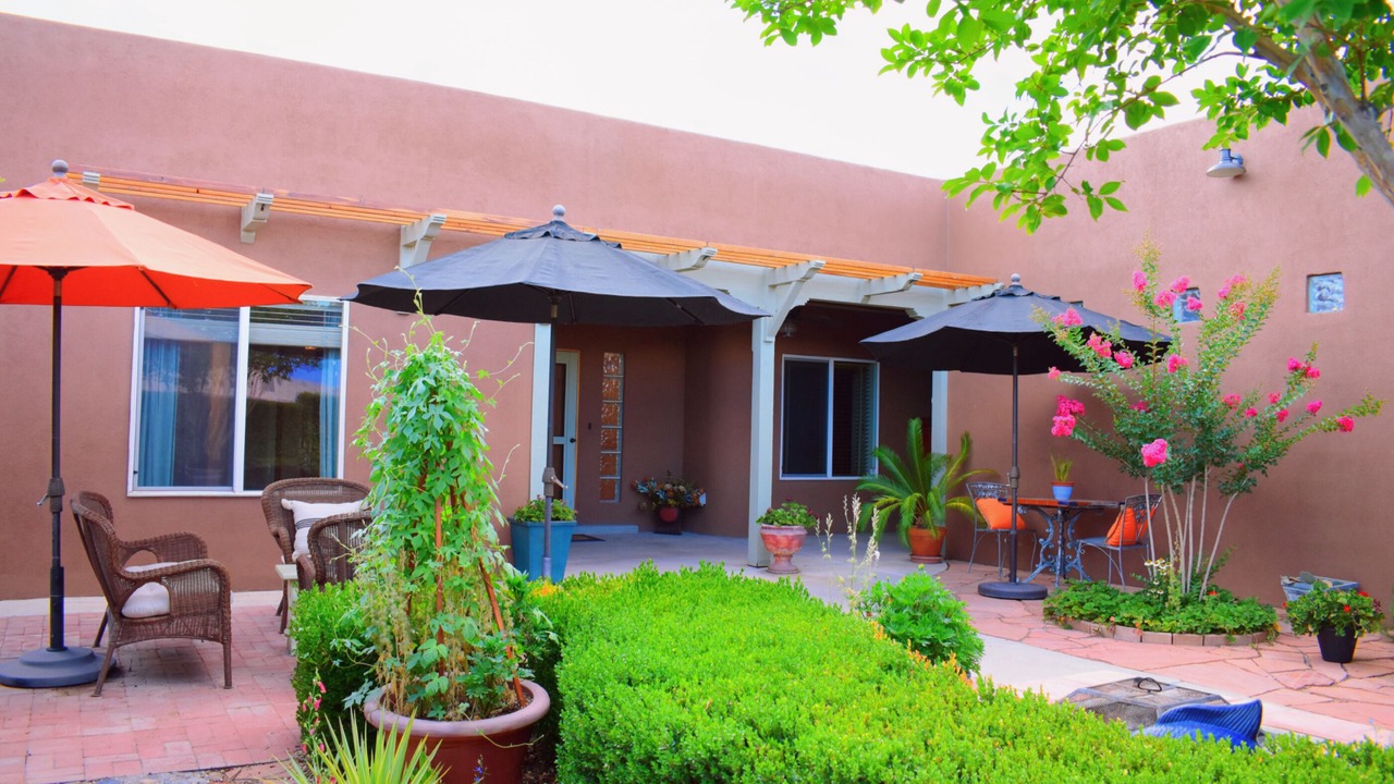 Photo of Patio Balcony in Paradise Hills Civic