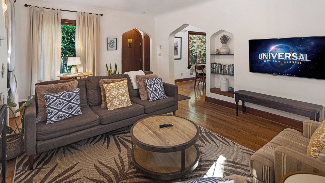Photo of Livingroom in Roche Harbor