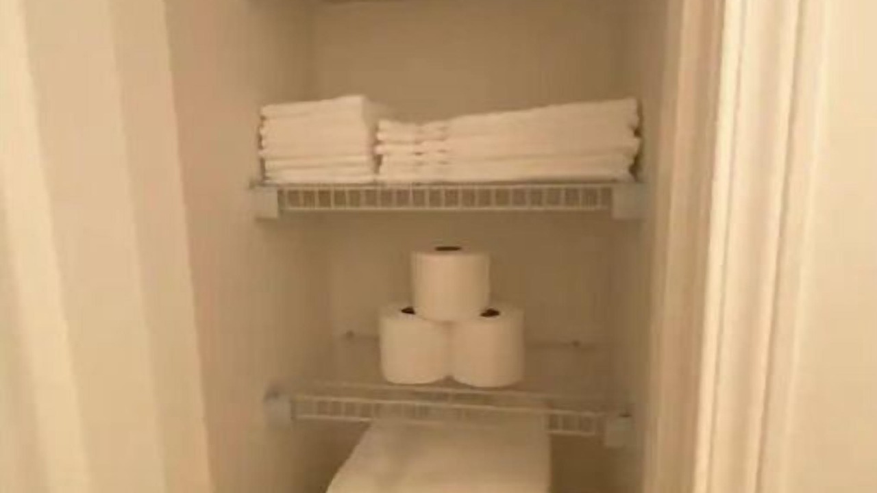 Photo of Bathroom in Pullman