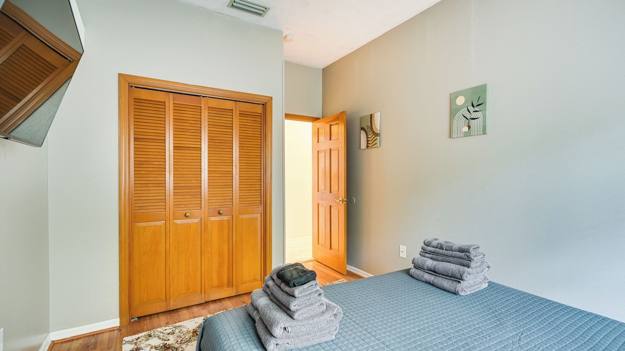 Photo of Bedroom in Temple Crest